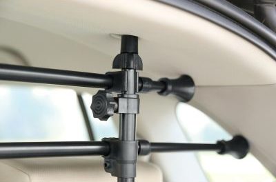 60426-A-02 Griglia divisoria telescopica 4 elementi, applicazione al poggiatesta